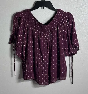 Abercrombie‎ & Fitch Polka Dot Red/Burgundy Off shoulder blouse size S thumbnail 1