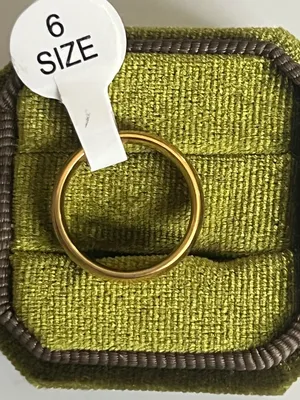 Classic/Sleek Unisex Titanium Steel Gold Polished Finish 2mm Band Size 6 thumbnail 1