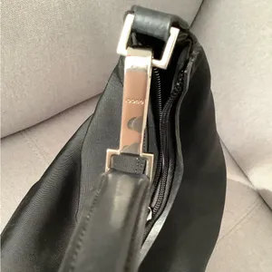 Authentic GUCCI hobo bag 🌹🌹🌹 thumbnail 11