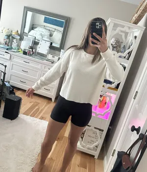 Abercrombie Sweatshirt thumbnail 1