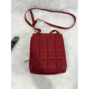 Steve Madden Red Quilted Faux‎ Leather Crossbody Wallet Bag Gold Hardware thumbnail 6