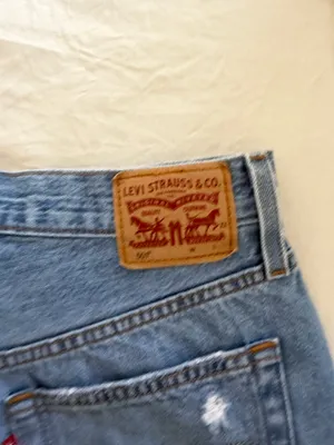 Levi’s 501 Denim Shorts thumbnail 5