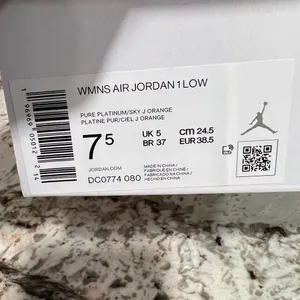 Women’s Air Jordan 1 Low Pink Salmon White Sneakers New Casual (DC0774 080) 7.5 thumbnail 2