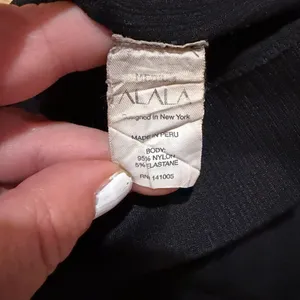 Alala Barre Seamless Cropped Tee Black thumbnail 6