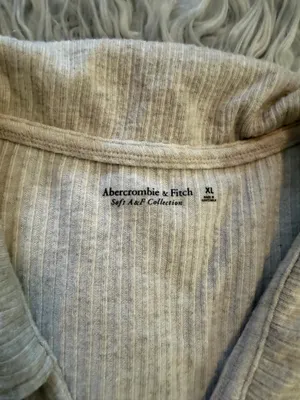 Abercrombie cropped polo thumbnail 2
