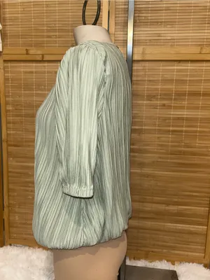 Wonderly Elbow Sleeve Plisse Bubble Top moss light green blouse woman’s S small thumbnail 2
