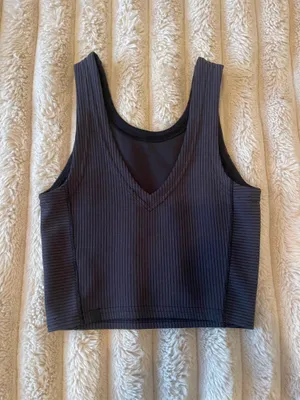 Lululemon Tank  thumbnail 2