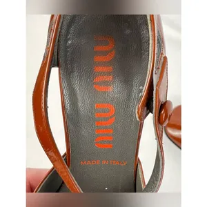 Vintage Miu Miu Y2K Pumps Patent Leather Cutout T-Strap Block Heel EU 36 Cognac thumbnail 6