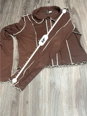 Divided Dark Brown Long-Sleeve Button-Down Top with Contrast Seams thumbnail 13