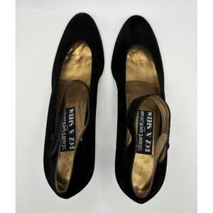 Stuart Weitzman Roz & Sherm Black Suede Mary Jane Pumps Jazz Baby 8.5 M Spain thumbnail 3