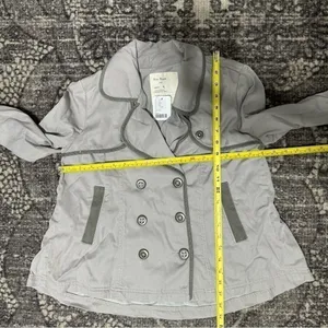 Free People Women’s Size 4 Light Gray Double Breasted Cotton Mini Trench Jacket thumbnail 7