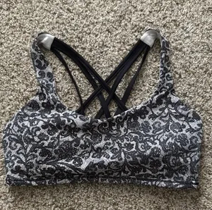 Black and White paisley LuluLemon bra thumbnail 1