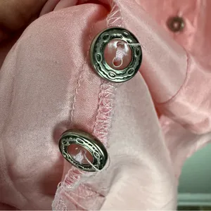 Vintage 100% Silk Blouse Button Down‎ Light Pink Sz Medium 90's Shoulder Pads thumbnail 8