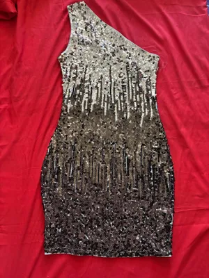 Gorgeous Silver & Black Sequin Dress – Size M thumbnail 3