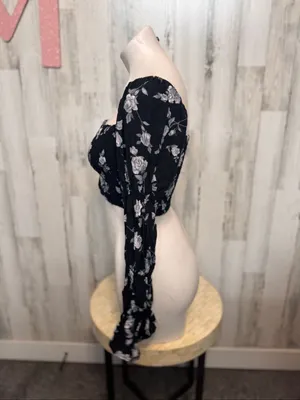 Motel Rocks Black Floral Long Sleeve Smocked Crop Top Womens Medium Milkmaid Boh thumbnail 3