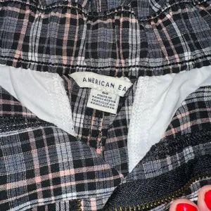 American eagle shorts thumbnail 2