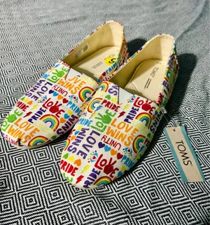 Toms Women’s Slip-On thumbnail 1