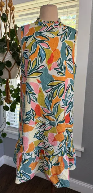 THML Botanical Print Dress Size Medium Ruffled Hem & Neckline thumbnail 1