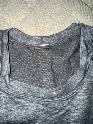 Lululemon Long Sleeve Swiftly Tech thumbnail 6