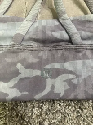 Lululemon Sports Bra thumbnail 3