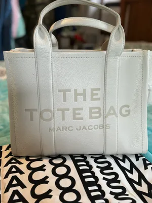 Marc Jacobs Tote thumbnail 2
