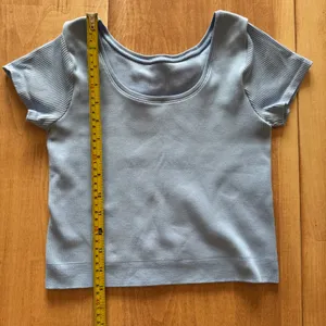 Elee Light Blue Ribbed Seamless Short Sleeve Scoop Neck Crop Top Activewear thumbnail 4