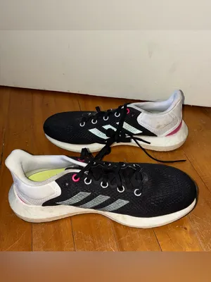 ADIDAS Pureboost 21 Running Shoes Black/White WOMEN Size 9 GX8088 thumbnail 4