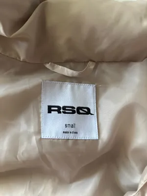 RSQ Tilly’s Beige Cropped Puffer Vest thumbnail 3
