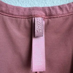 Skims Pink Maybe Tank Ribbed One Piece Romper Shorts Size Small thumbnail 4