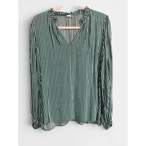 GAP Womens Green White Vertical Striped Ruffle Neck Long‎ Sleeve Blouse Size L thumbnail 3