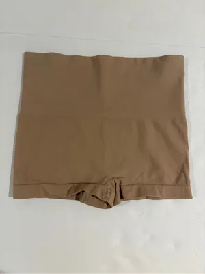 Spanx Ecocare Seamless Shaping Compression Boyshorts Nude Tan Size Medium thumbnail 2