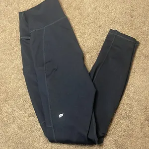 Fabletics On-The-Go PowerHold Legging thumbnail 3