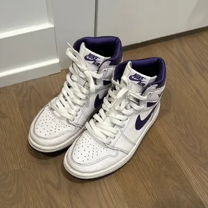 Nike White and Purple High-Top Sneakers thumbnail 2