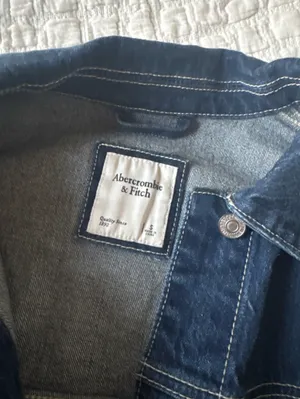 Abercrombie Cropped Blue Denim Jacket thumbnail 5