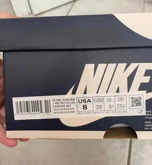 Nike Air Jordan 1 High thumbnail 8