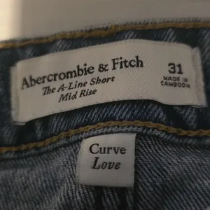 Abercrombie & Fitch Classic Blue Jean Shorts thumbnail 5