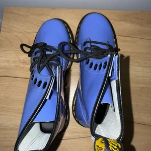 Dr. Martens 1460 Womens‎ Blue Boots Size 6 Patent Leather Boots NWOB C thumbnail 5