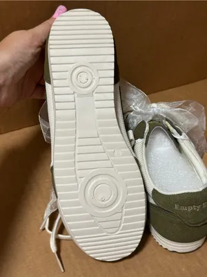Empty Entire Olive Green Sneakers — Size 7 — New with Tags thumbnail 4
