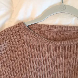 Brandy Melville Sweater thumbnail 3