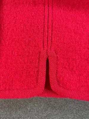Vintage 1970s Wool Cardigan SIZE 14 100% Pure Wool Moffat Woollens Red Bouclé thumbnail 5