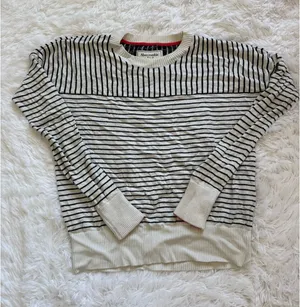 Abercrombie & Fitch striped sweater thumbnail 1