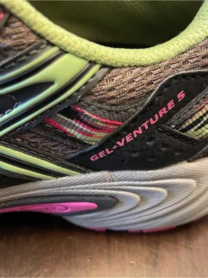 Asics Gel-Venture-5 Women Sz 6 Trail Running Shoes Pink Gray Athletic Sneaker thumbnail 11