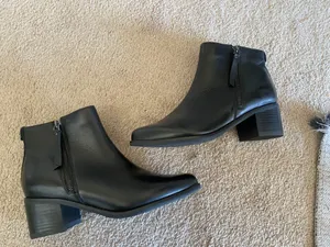 Aqua college Waterproof Booties Black Size 7.5 thumbnail 2