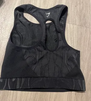 Gymshark Top thumbnail 2