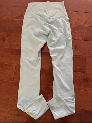 Lululemon size 4 Light Blue High-Waist Leggings thumbnail 3