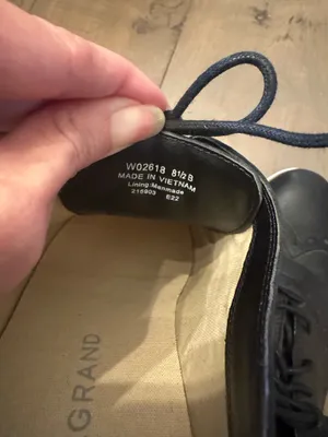 Cole Haan Women's ØriginalGrand Wingtip Oxfords Size 8.5 Black thumbnail 3