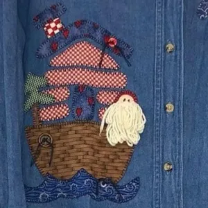 Vintage Santa Claus Embroidered Denim Button-Down Whimsical Folk‎ Art Haiks Med thumbnail 2