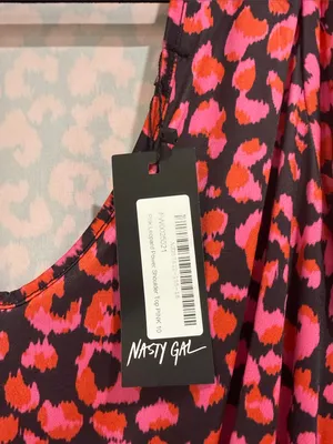 NWT Nasty Gal Pink & Red Animal Print Long Sleeve Crop Top thumbnail 2