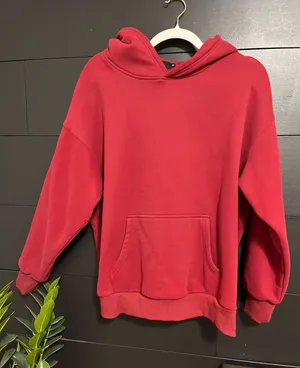 TRENDY QUEEN Viral Soft Red Pullover Hoodie Sweatshirt Women’s Sz M EUC thumbnail 1