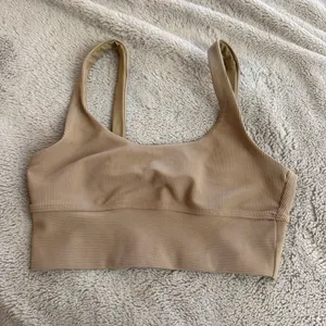 Beach Riot Leah Sports Bra thumbnail 3